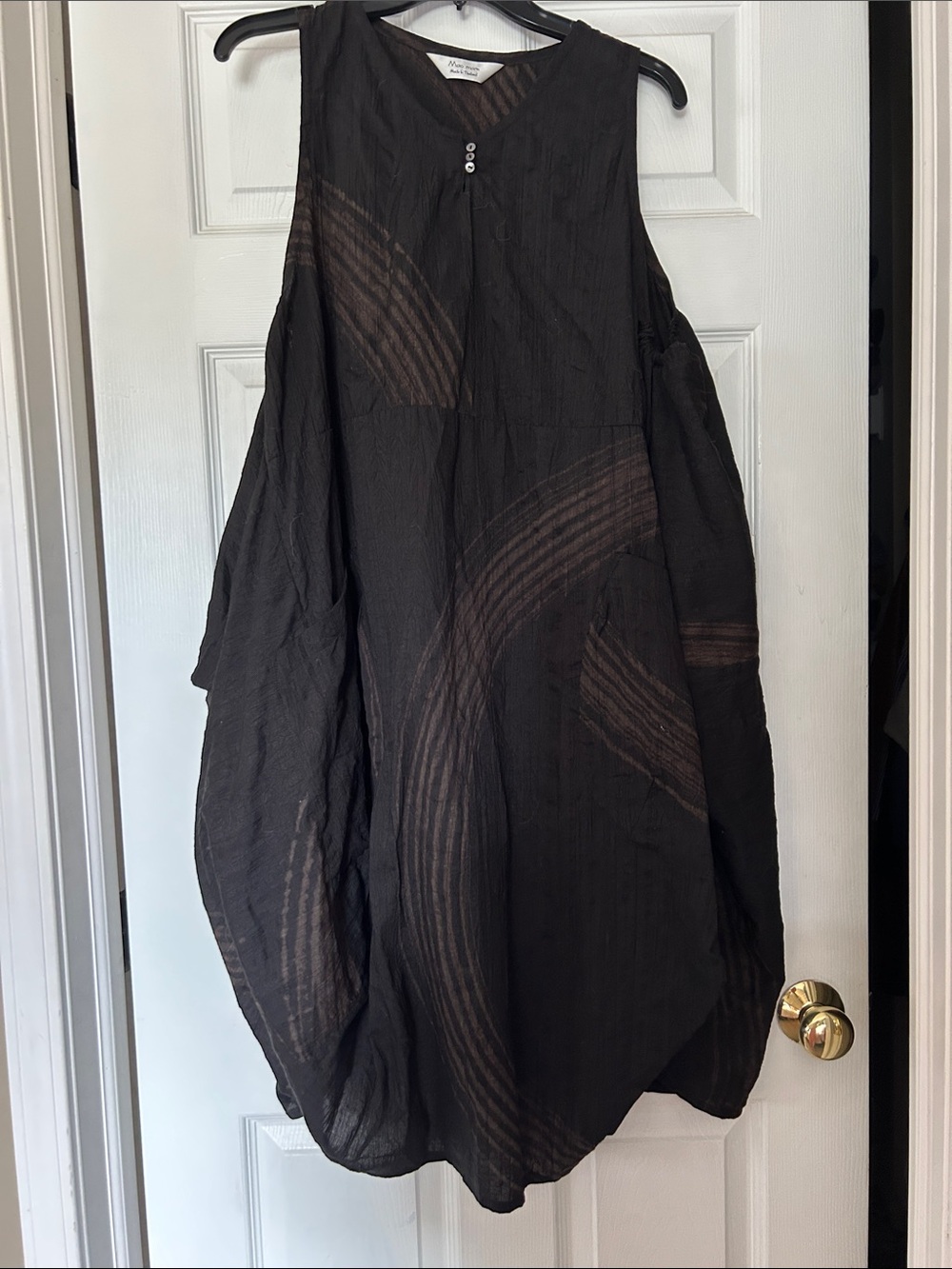 Sleeveless Black Printed Bubble Skirt